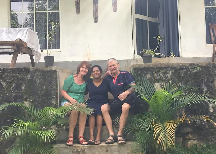 Little Wood Villa And Retreats Doluwa Kandy