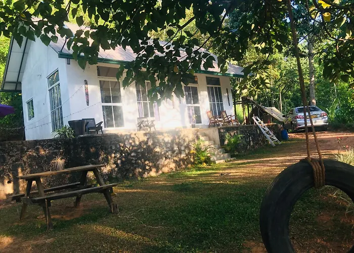Little Wood Villa And Retreats Doluwa Kandy